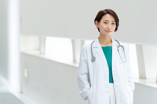 女性医師の転職、最適な年齢は？